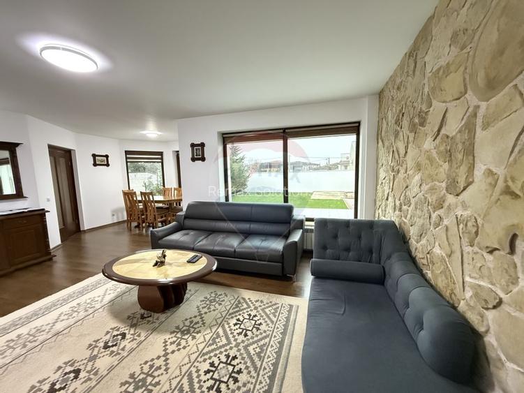 Casă / Vilă cu 7 camere de vânzare în Ovidiu Sud Constanta - 3