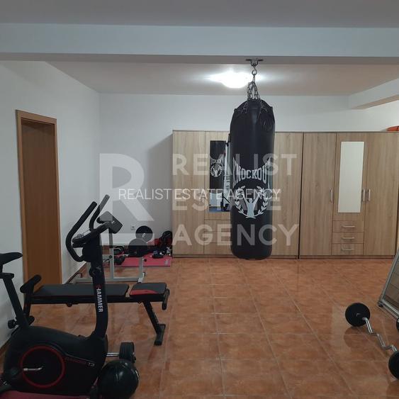 Spațiu comercial de închiriat, 90 mp, complexul Avantgarden, Brașov - 2