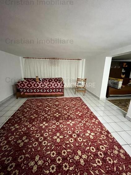 Super Pozitie ! Vila P+1+M zona Centrala 640mp construiti - 33