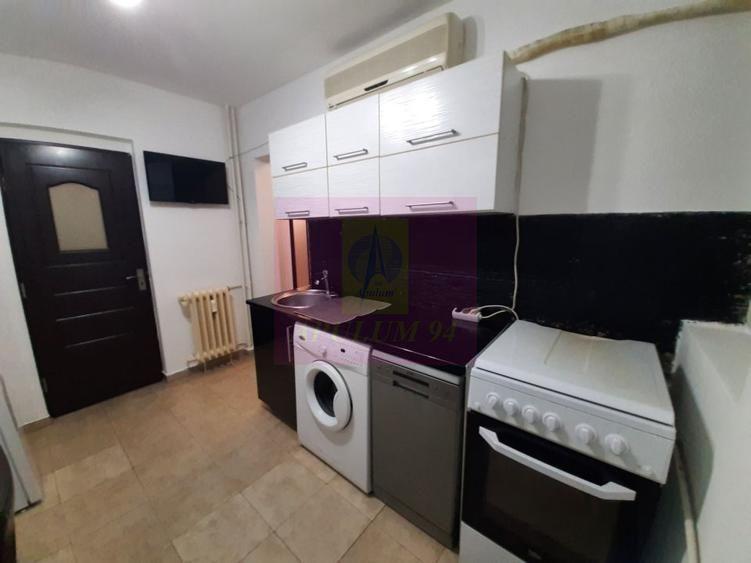 Ichiriere apartament 2 camere Tineretului-stradal