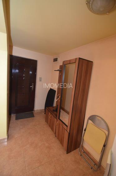 Apartament decomandat cu centrala - 9