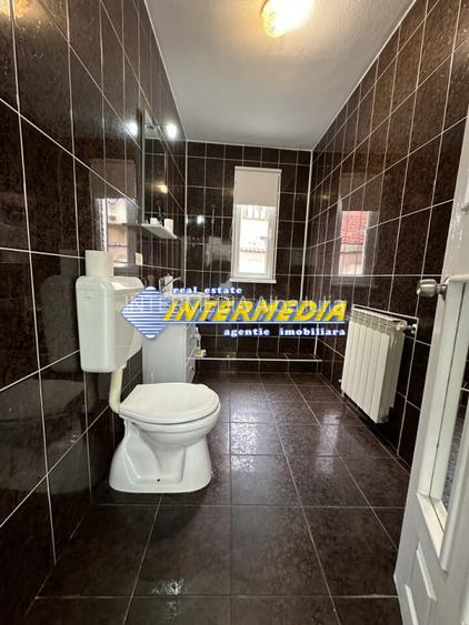 Casa 3 camere in Alba Iulia Zona CENTRU cu 900 mp teren utilitati si la asfalt - 9