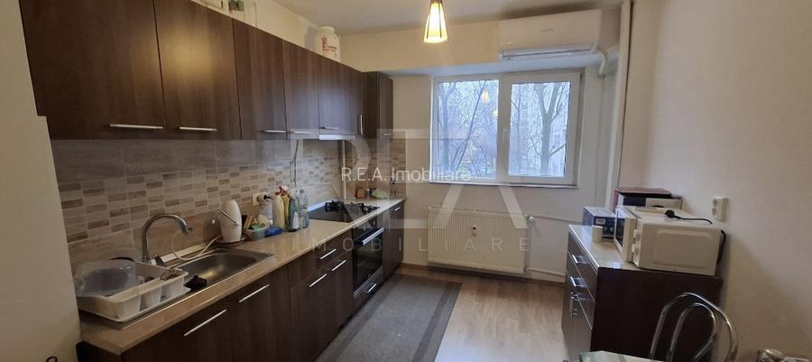 2 camere, 2/10, 56mp, bloc 1980-Gorjului-Str. Moinesti - 5