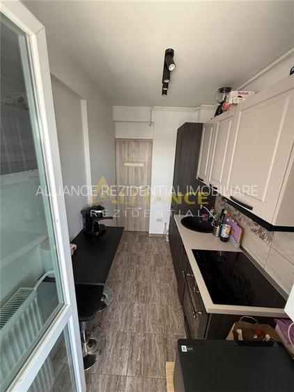 Apartament 2camere /mobilat si utilat /54mp   /metrou Berceni 15min/parcare incl - 9