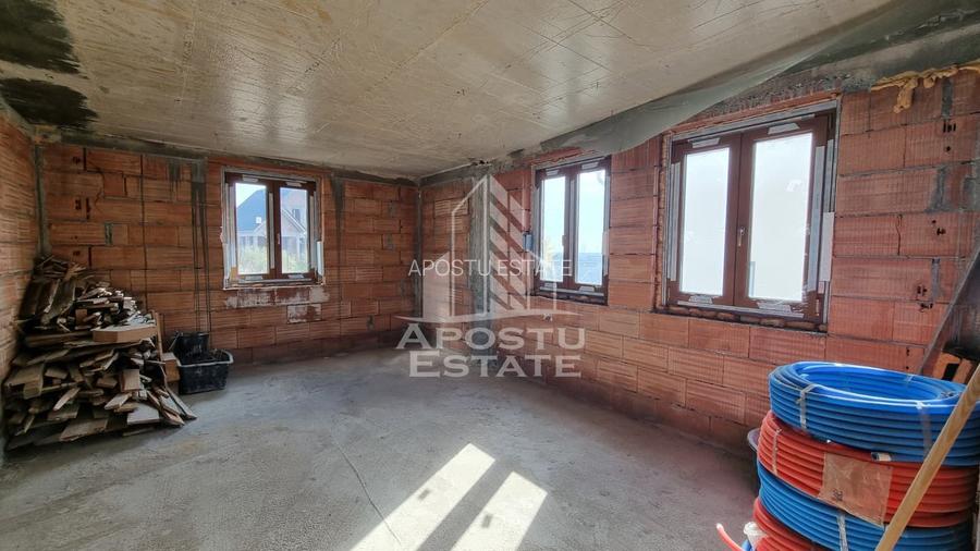 Casa individuala la rosu, Giarmata - 2