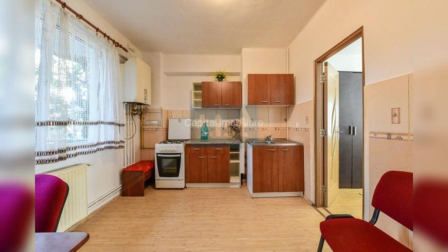 Apartament 2 camere decomandate, Strada Horea - 5