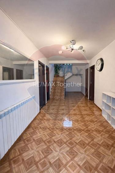 Casă / Vilă cu 5 camere de vânzare Magurele - 6