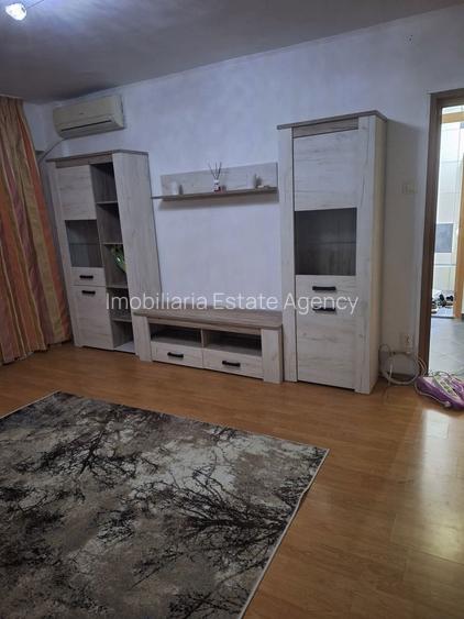 Garsoniera Piața Muncii, 5 minute de metrou, mobilată si utilată modern, libera - 2