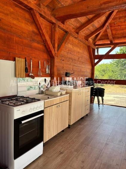 EXCLUSIVITATE - Vilă de vânzare în statiunea Venus ( cod 12 ) - 7