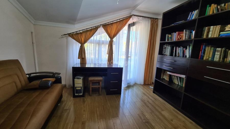 Apartament 4 camere spatios , zona Trocadero  - 10