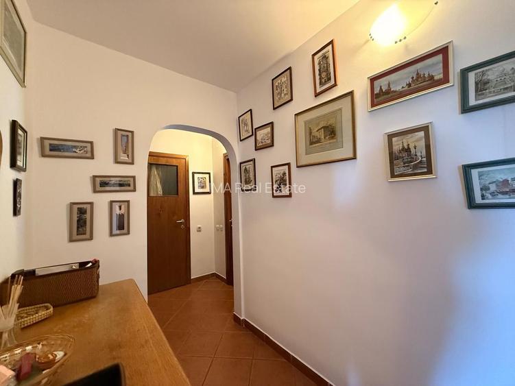 De vanzre 4 camere Baba Novac Titan Parc IOR - 17