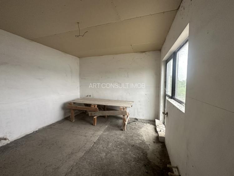  Casa la rosu cu teren 1248 mp | Misleanu, Ialomita | Comision  Cumparator 0 | - 11