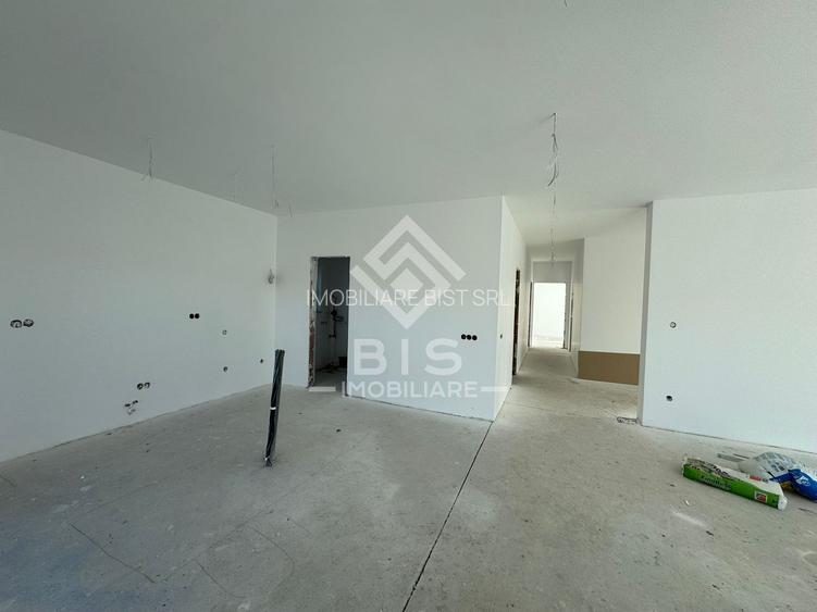 Casă parter – 166 mp construiți – teren 636 mp - 17