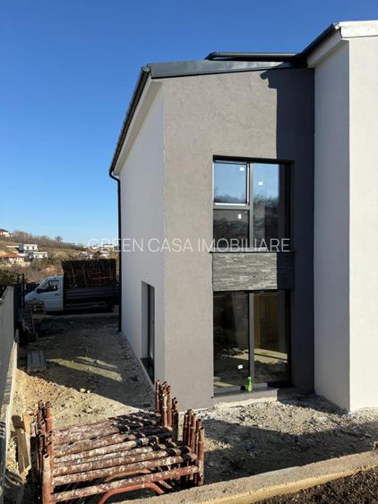 Casă cuplată modernă în Dezmir – zonă liniștită, aproape de toate facilitățile! - 7