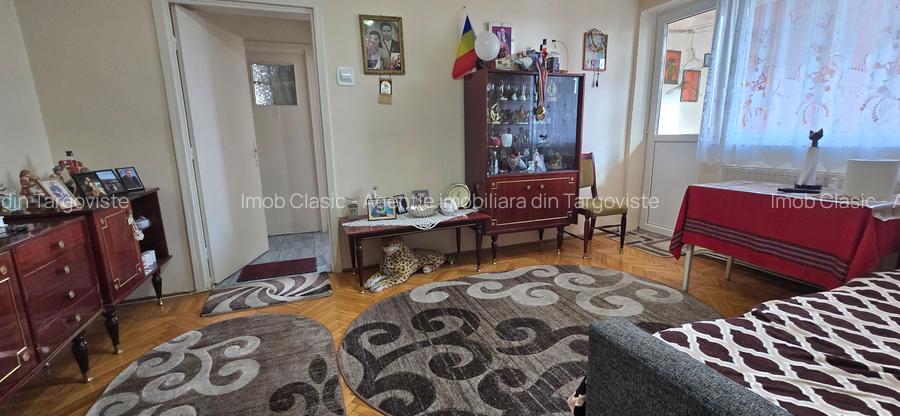 Aleea Trandafirilor, etaj 3/4, vanzare apartament 3 camere - 2