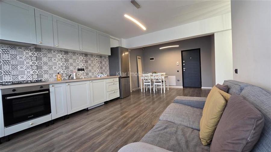 Apartament 3 Camere 54mp,2balcoane,mobilat Utilat, Str. Stelelor - 24