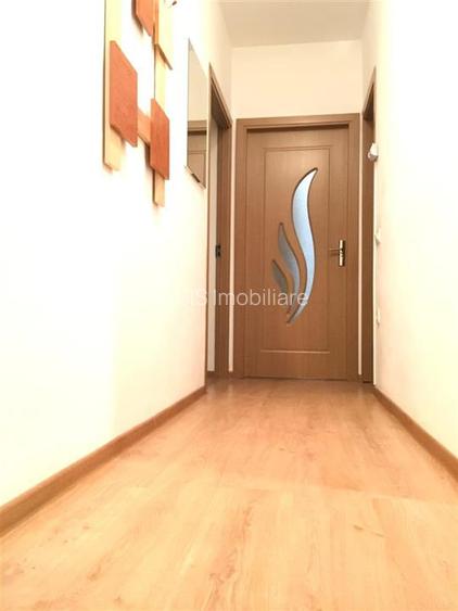 Apartament 2 Camere Zona Tractorul + parcare - 7