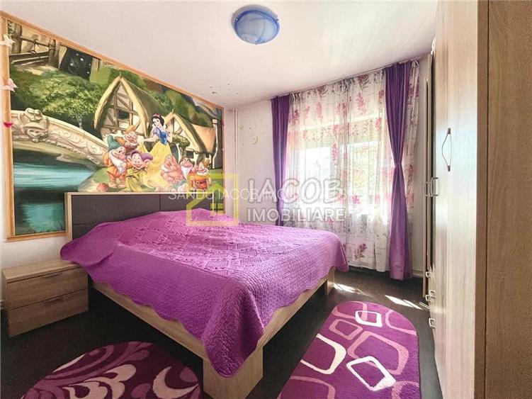 Apartament 2 camere decomandate, etaj 1, str. Mioritei Bacau - 11