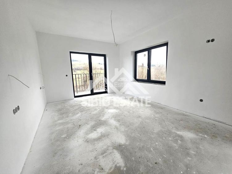 Casa Sibiu, Poplaca 4 camere, 3 bai, terasa si curte NOU - 8