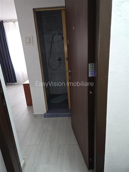 Garsoniera renovata 2025 | Bd. 1 Decembrie 1918 | Mobilata si utilata | Etaj 7 - 6