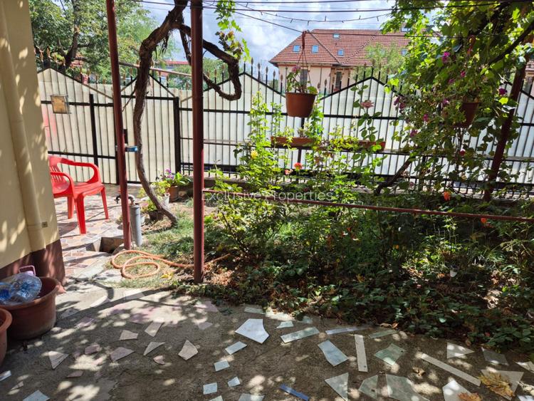 Buzau Casa langa liceul Hasdeu, langa pe str. Plevnei - 4