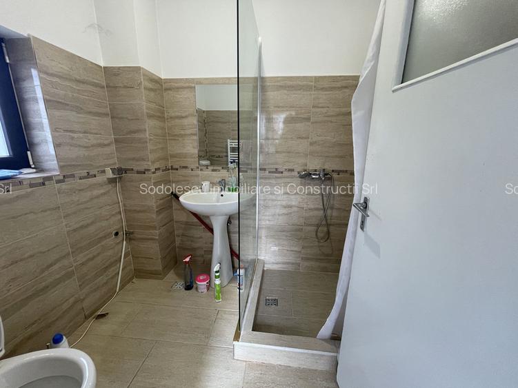 Casa de vanzare cu teren 572 mp si front generos 21 ml - 13