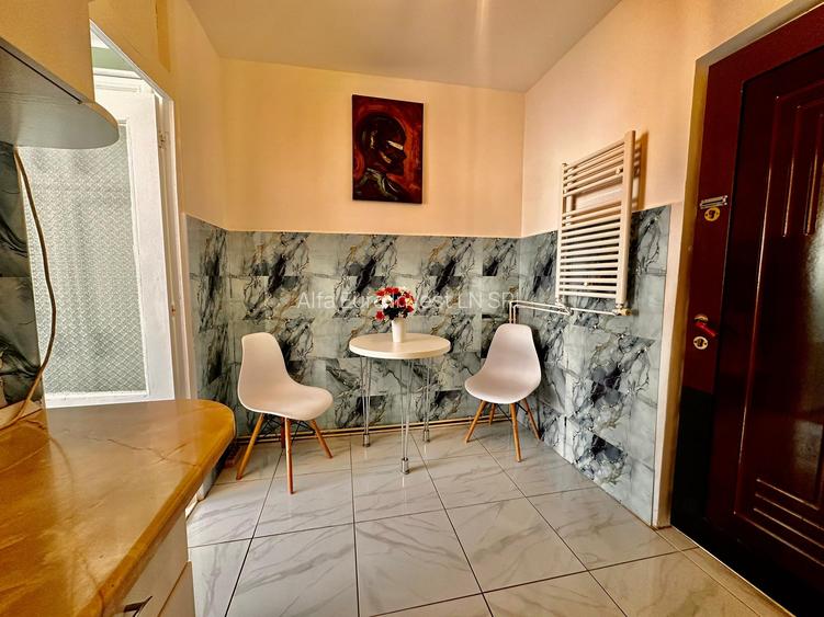 Garsoniera de inchiriat in centrul orasului - 4