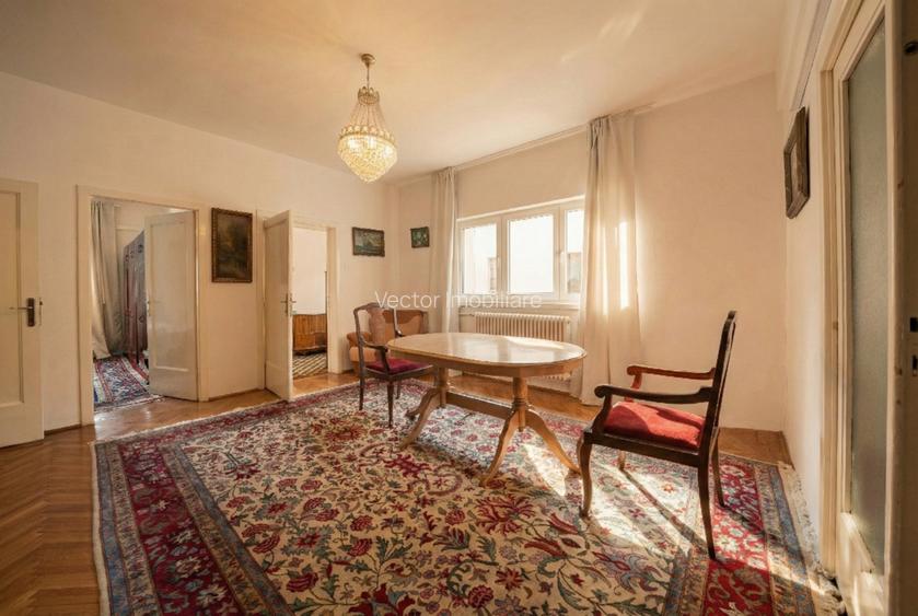 Etaj 1/Vila*120 mp utili+80 mp spatii comune*PRO TV* - 3