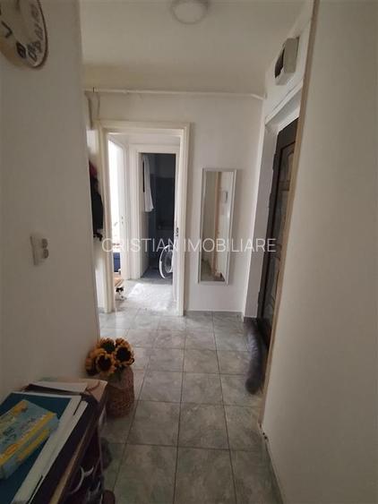 2 camere Decomandat, Mobilat si Utilat, Independentei - Scolilor - 4