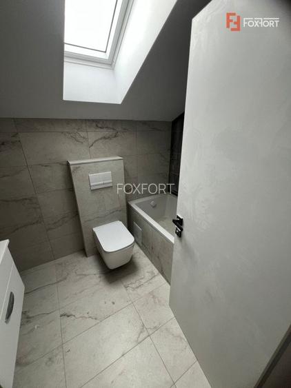 OCAZIE - Penthouse 3 camere pe 2 nivele, in Giroc - 9