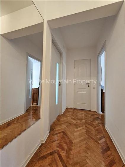 Apartament 3 camere cu priveliste zona Bd. Victoriei - 39