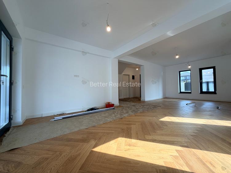 Casă individuală de vânzare în Comuna Berceni 5 camere - curte 476 mp - 9