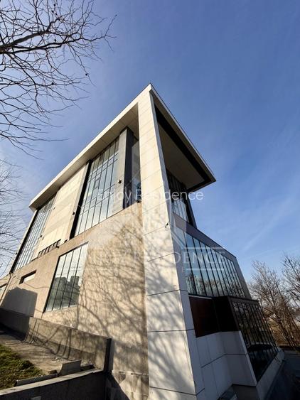 Cladire birouri 2020 | 1250 mp | S+P+4E | Sector 2 - 3