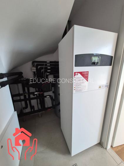 METROU LAMINORULUI (Meadows)- Vila cu priveliste catre lac, libera, comision 0% - 13