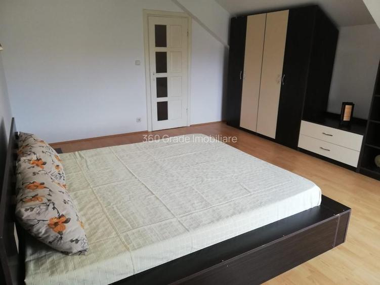 Casa P + Et + Mansarda | 6 camere | 3 bai | Garaj | parcare | 240 mp - 2
