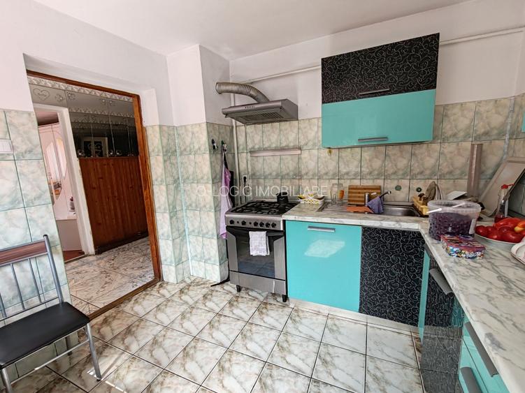 Apartament 6 camere confort sporit zona Sprenghi - 22