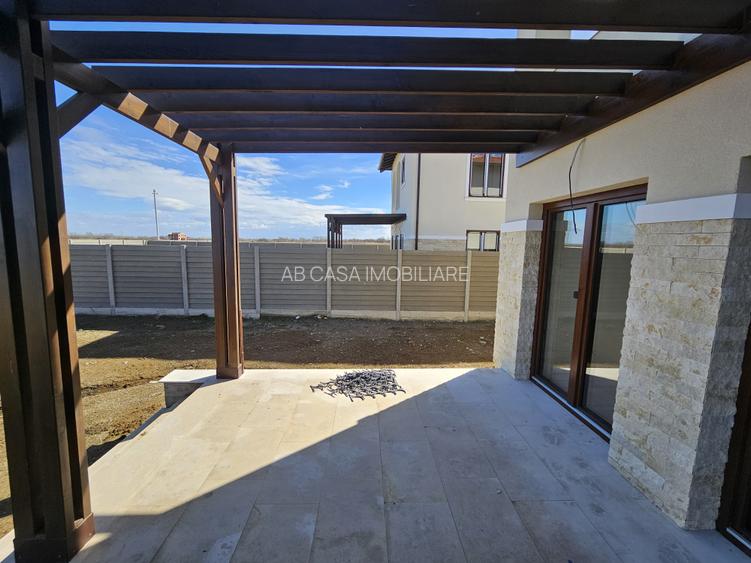 Case individuale noi, P+E, în Moșnița Nouă, locații excelente, comision 0% - 17