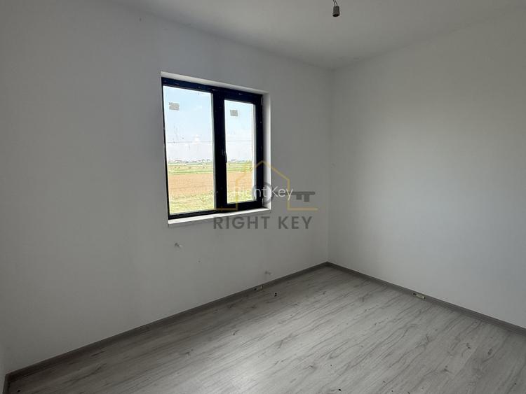 Casa Dragomiresti-Vale, P+1+Pod, 4 Cam, STB, Teren :335mp, Comision 0% - 12