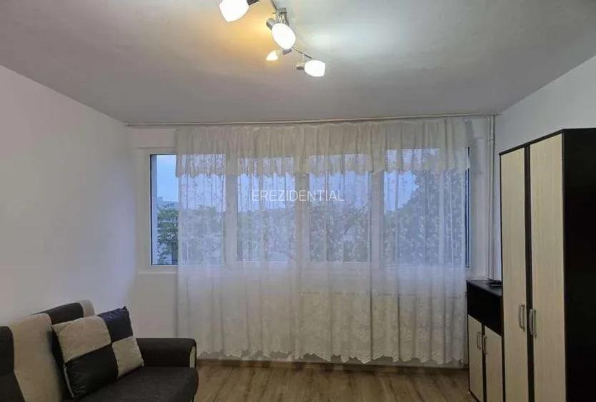 Apartament - 2 camere - decomandat - Tineretului  - 2