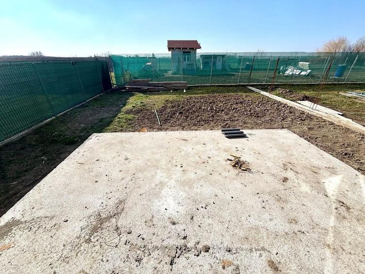 Duplex la cheie- Sanmihaiu Roman- 990e/mp - 10