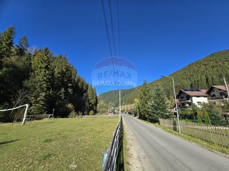 Vila / Pensiune / Camin / Azil seniori, zona superba Moeciu, parcare - 7