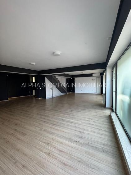 Imobil independent , folosit ca si spatiu comercial - 9