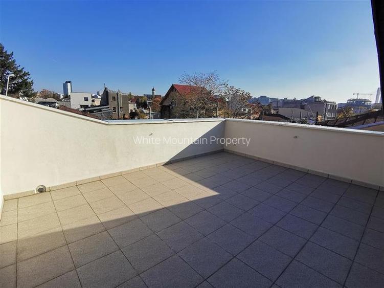 Ion Mihalache, vila 9 camere cu piscina interioara, de vanzare, comision 0% - 36