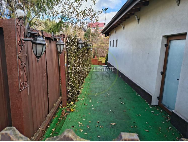 Proprietate mixtă  – spațiu comercial și casă, situată central în Predeal, Bv, - 11