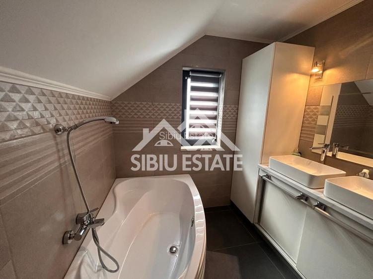 Casă individuală de vânzare – 4 camere  2 bai – Cristian - 7