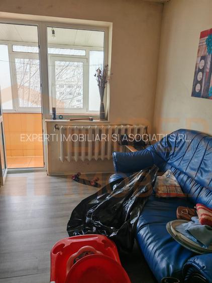 Apartament 2 camere situat in zona Abator - Far - 2