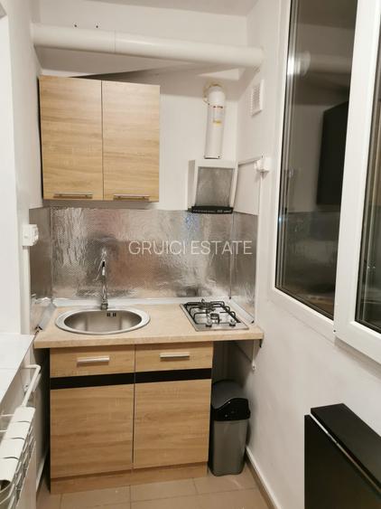 Zona Buziasului | Etaj 1 | Mobilat si Utilat | Cu Balcon !! - 6