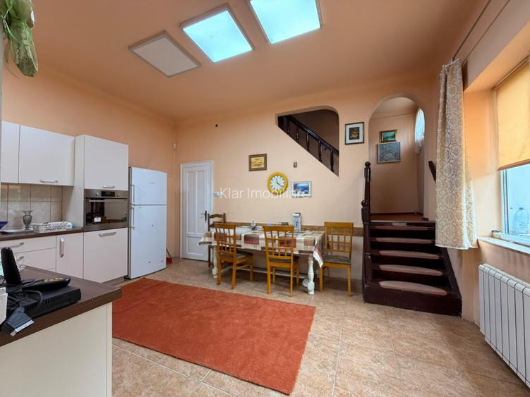 Casa 5 camere 140mp, curte 300mp, Semicentral - Piata Abator - 12