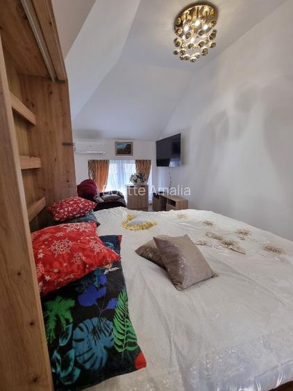 Casa luxoasa cu vedere la lac - 4