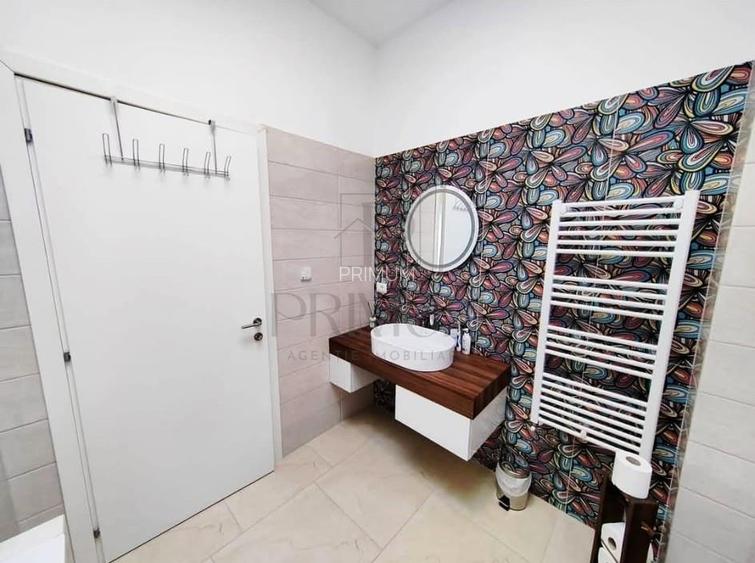 TORONTAL - PENTHOUSE - LIFT - 4 CAMERE - 2 BAI - 2 BALCOANE - INCALZIRE PARDOSEA - 7